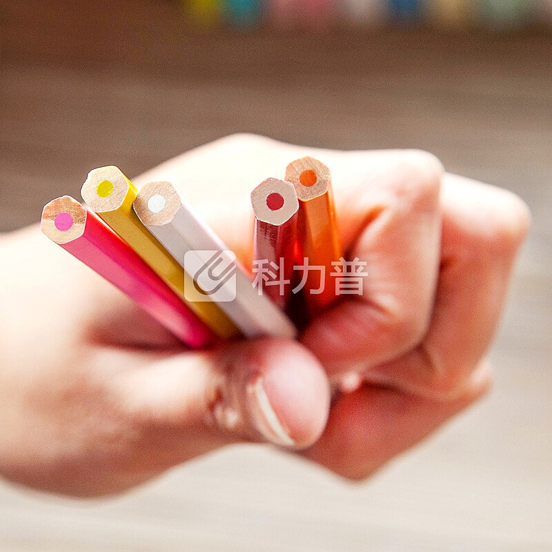 广博(GuangBo)24色彩色铅笔填色笔/彩铅/学生文具 凯蒂猫KT84087