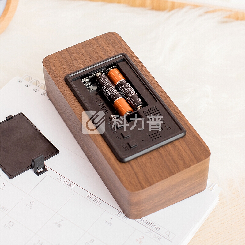 得力(deli) 7号电池 碱性干电池24粒装 适用于 儿童玩具/钟表/遥控器/电子秤/鼠标/电子门锁等 18507