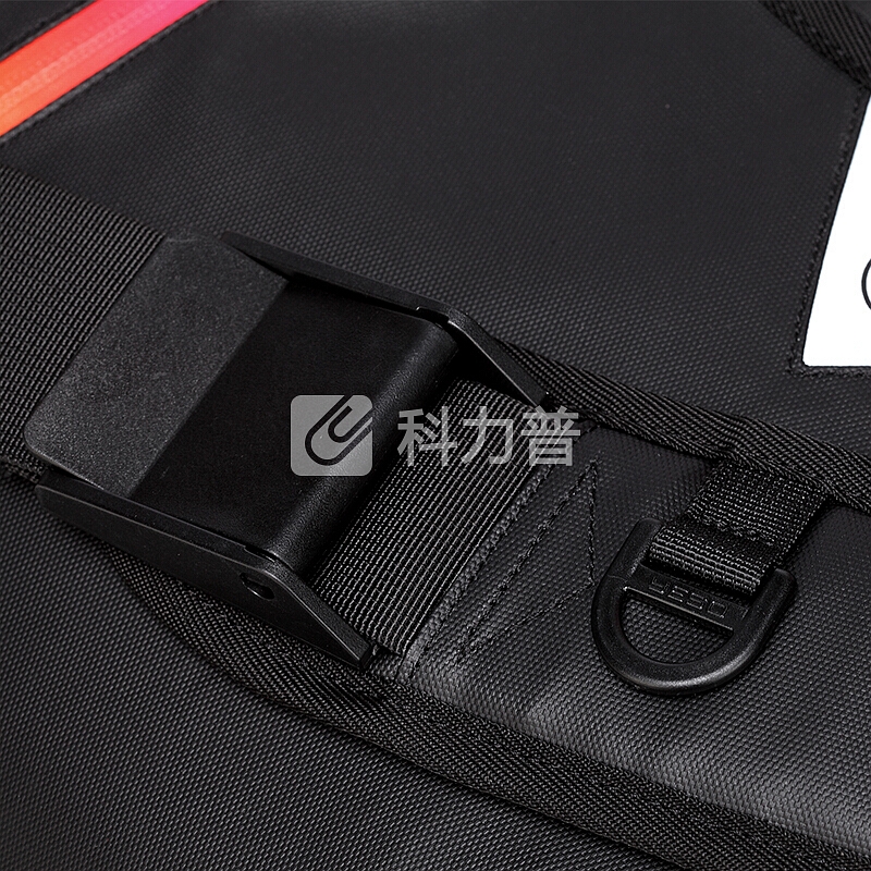 户外大师 YESO 户外大师（YESO）单肩斜挎包 男包休闲运动包 男防水皮膜背包903601黑色